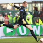 cầu thủ bóng đá cao nhất thế giới